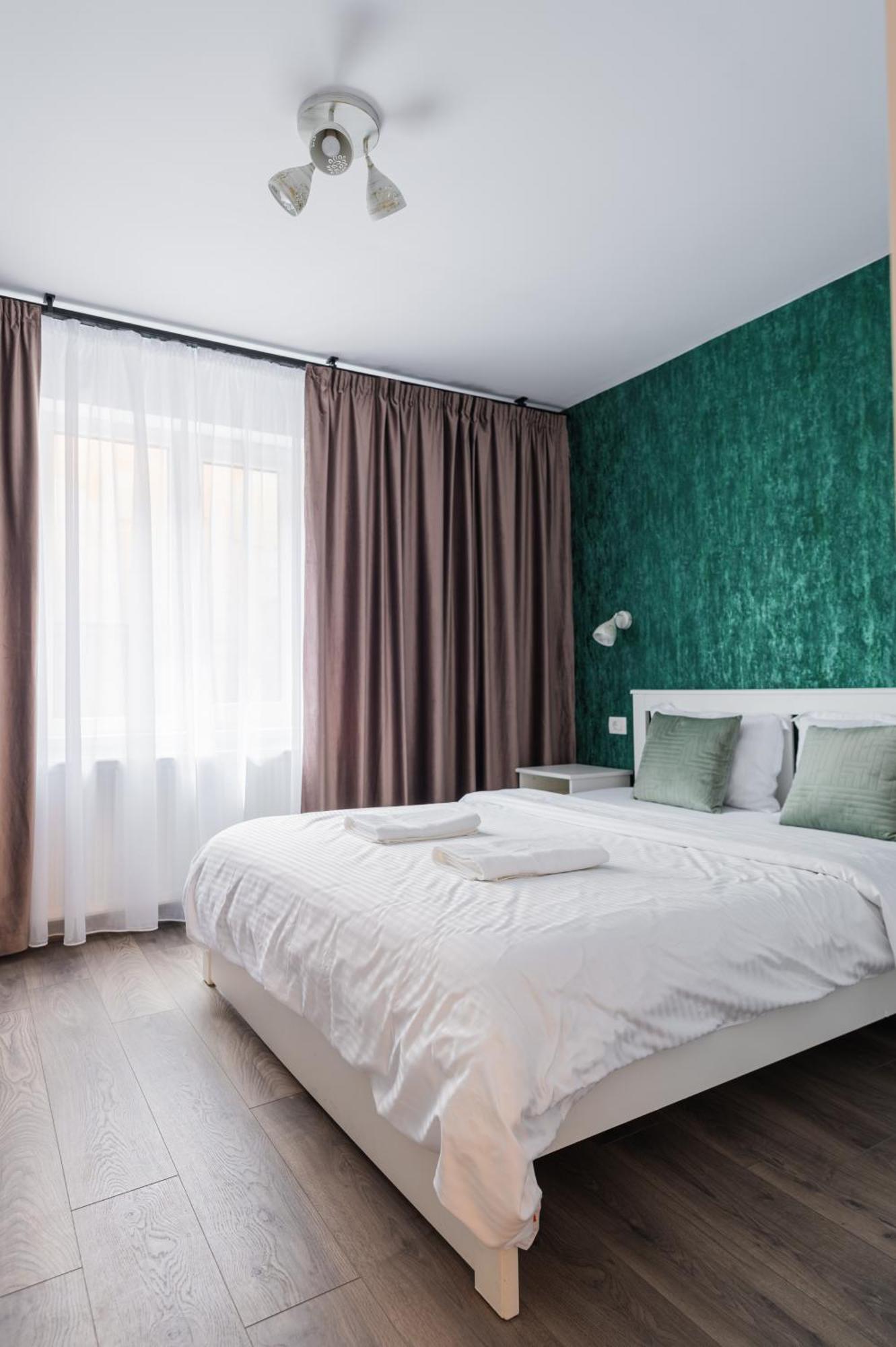 Fun House - Comfortable Stay With Garden And Near Parking Braşov Eksteriør bilde