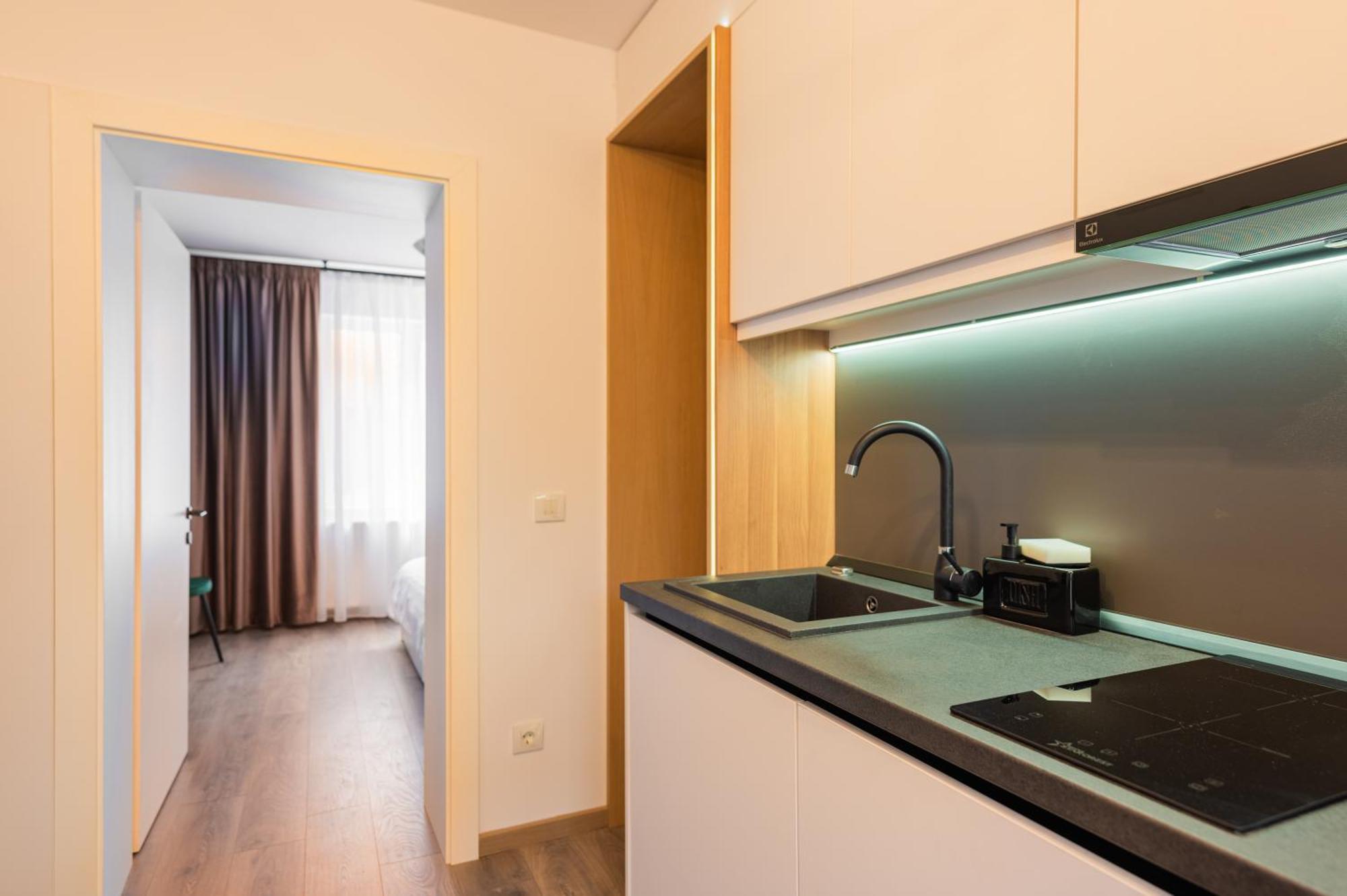 Fun House - Comfortable Stay With Garden And Near Parking Braşov Eksteriør bilde